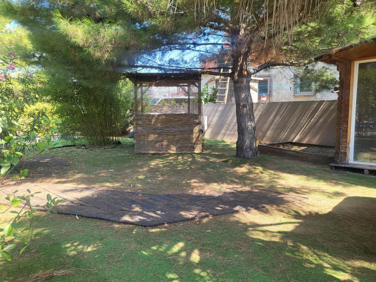 Villa Garden Vir Exteriör bild